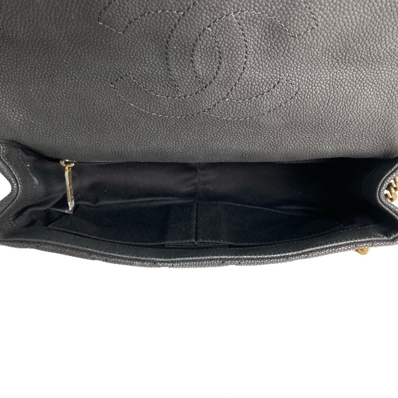 △ Chanel 香奈兒 Black Caviar Skin Gold Tone Metal Single Flap Chain Shoulder Bag A67622 No.17 黑色粒紋小牛皮金色金屬鎖鏈肩背袋No.17 - 257016995-15