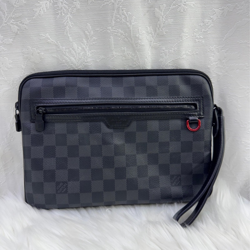 Louis Vuitton 男裝手揸包-4