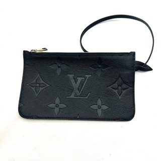 展示品出清 LV M45685 黑色全皮大字紋壓紋NeveFull MM包-8