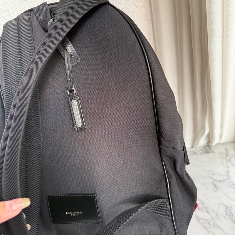 YSL 徽章帆布後背包 男女都可以 甜甜-9