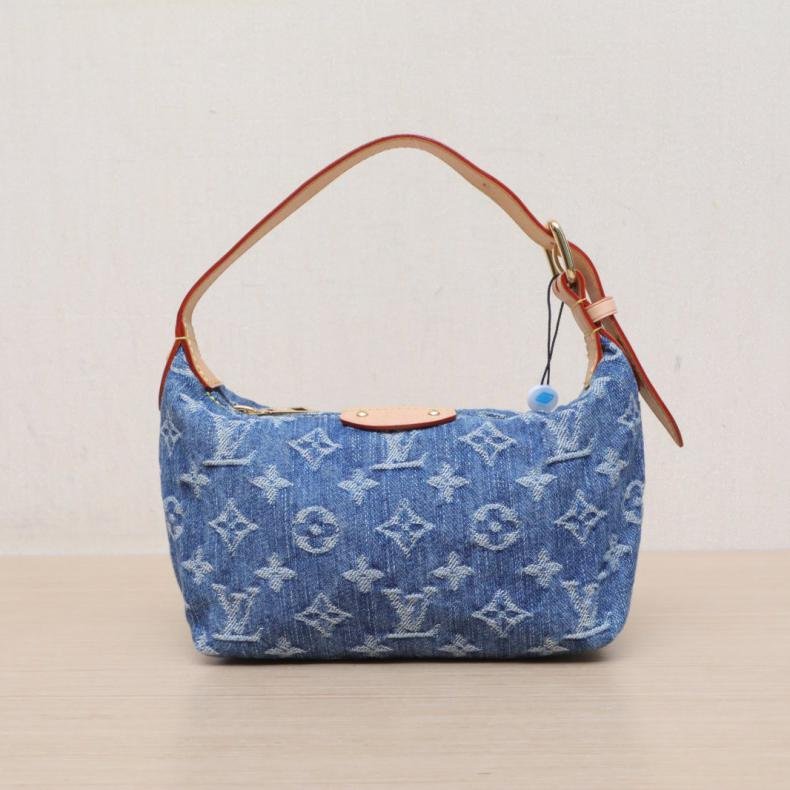 HILLS POCHETTE 飯盒包 牛仔藍 牛仔布 老花 晶元-0