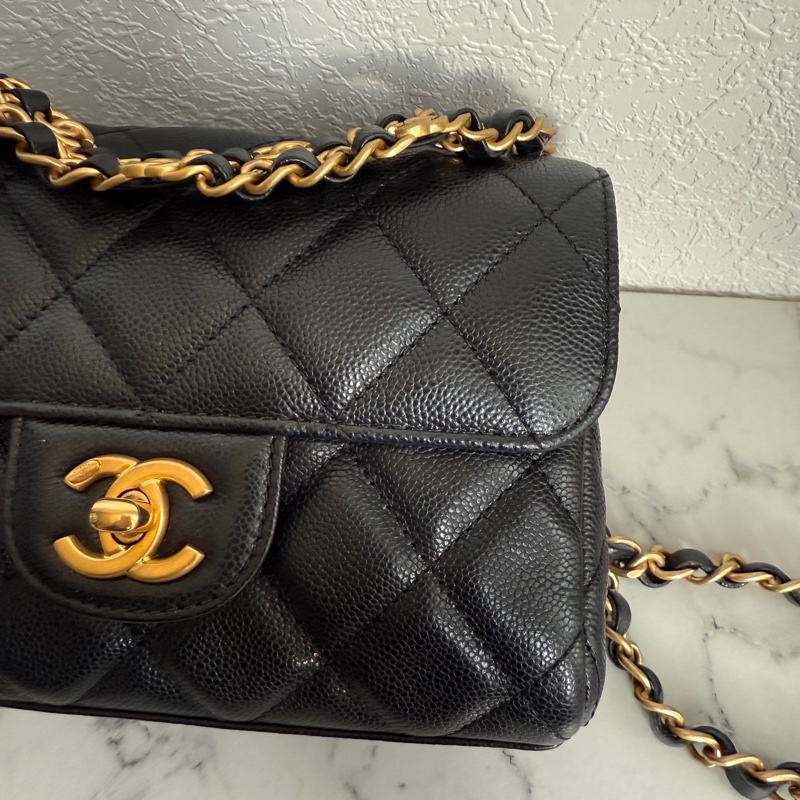 Chanel 荔枝皮大小剛剛好的斜背包新款20萬-5