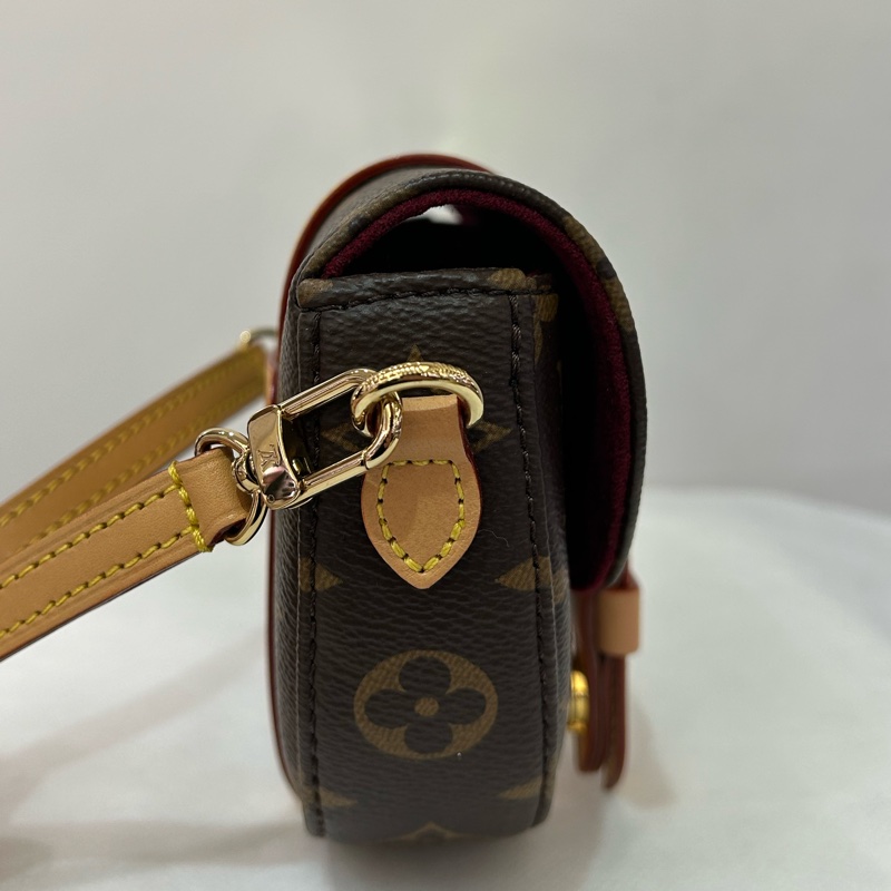 LV老花 Micro Chantilly-3