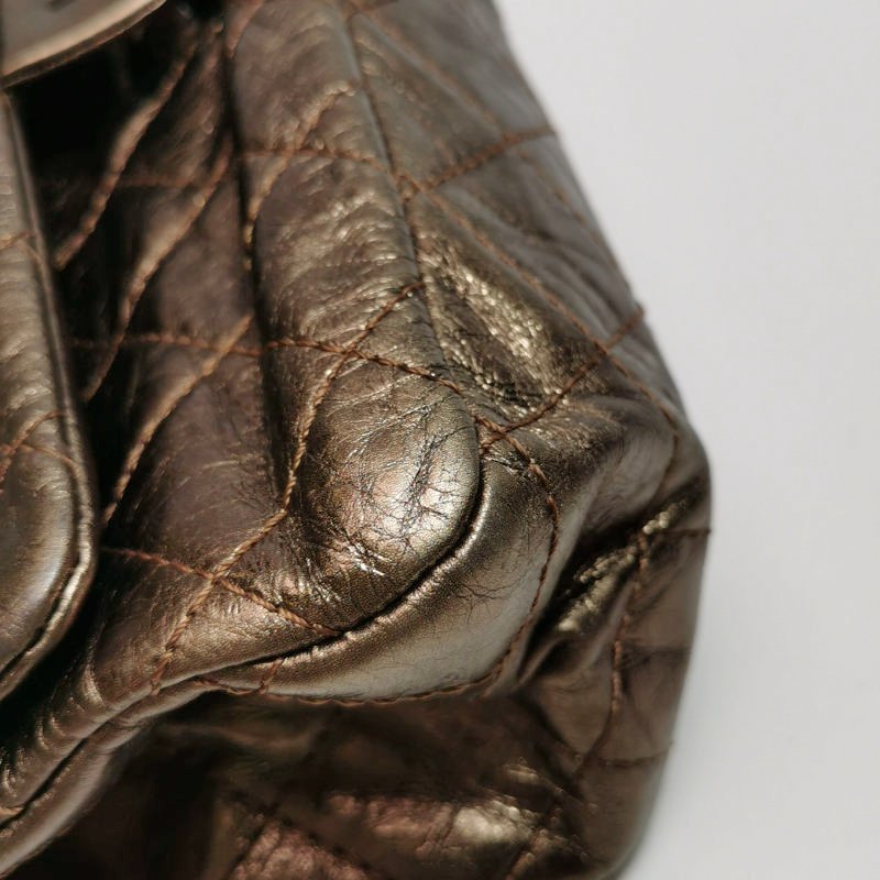 Chanel 2.55 Flag Bag 季節限定款 Maxi 油蠟皮 菱格 絎縫 長方形旋扣 單肩包-15