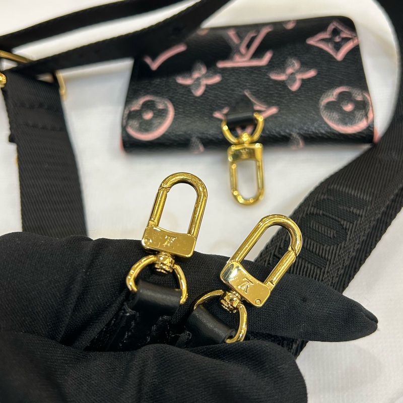 LV黑PVC粉字花二合一-7