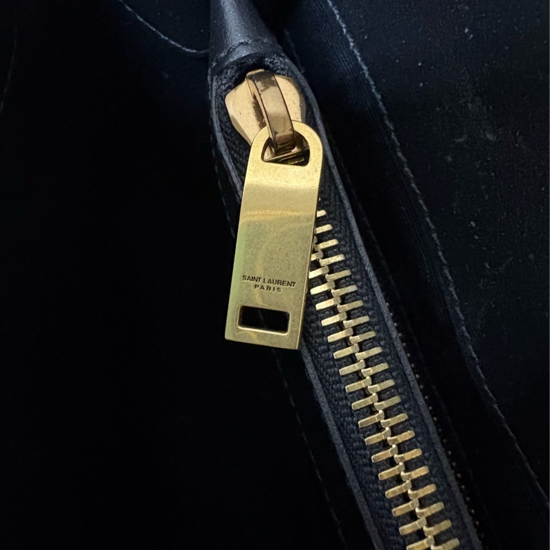 Yves Saint Laurent 聖羅蘭 YSL LouLou金標Logo 單肩斜背包 大號-12