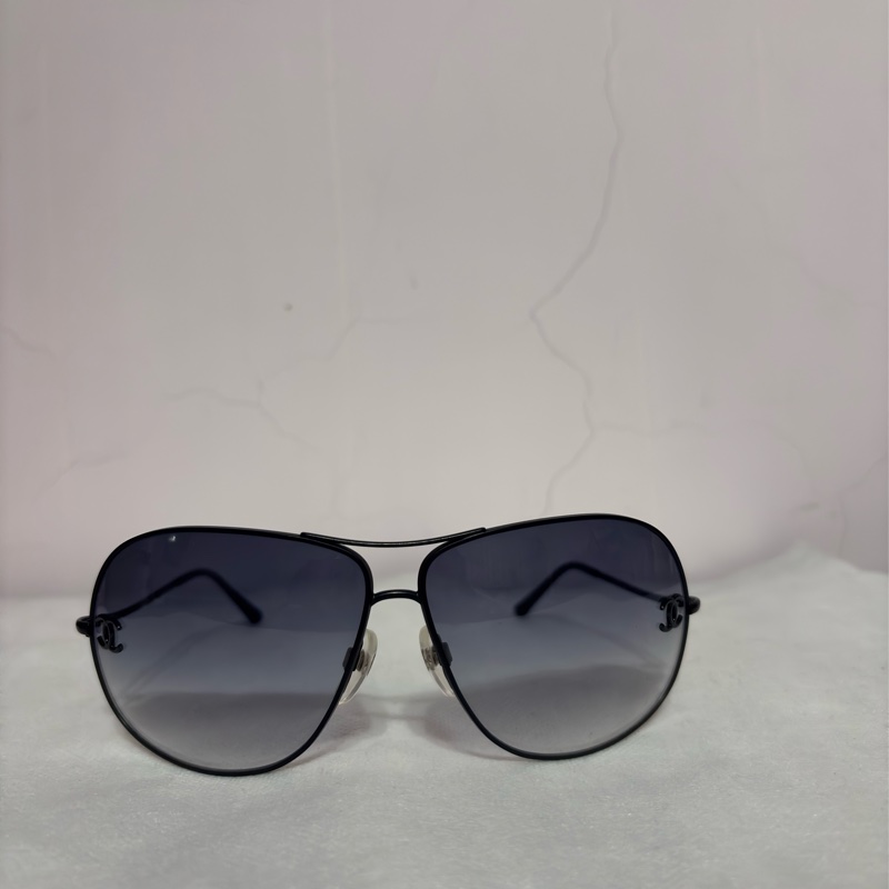 CHANEL黑框/藍色漸層墨鏡 /太陽眼鏡/ 飛行墨鏡 中性-1