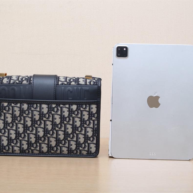 30Montaigne 蒙田 皮肩帶 大號 24拼 藍色 皮革C/帆布 金扣 2019 24 皮革C拼帆布 Oblique印花-2