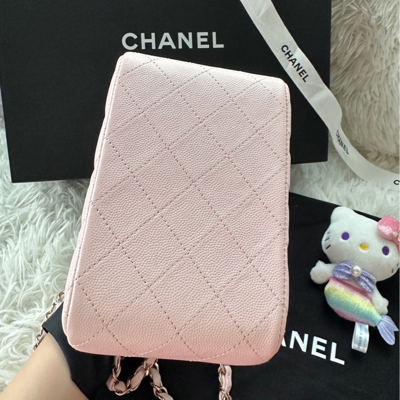 香奈儿 Chanel 22S 粉色 浅粉色 淡粉色 金扣 荔枝牛皮 手提 单肩 腋下-4