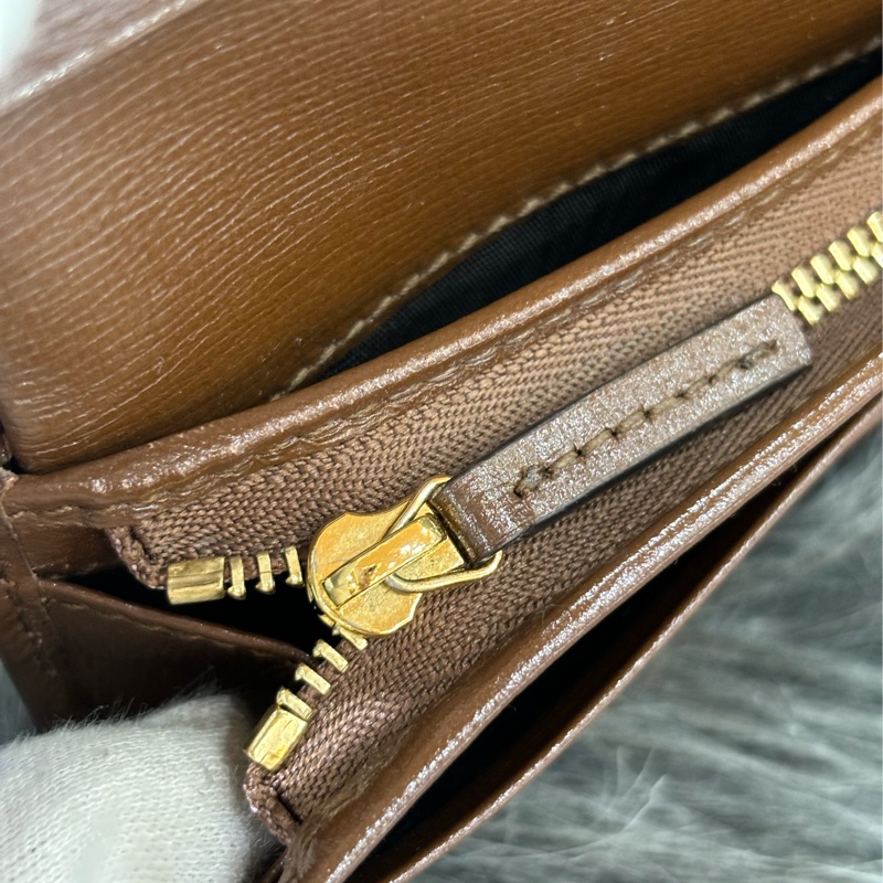 GUCCI 621887 1955 GG老花字紋原花 咖啡牛皮 金屬 馬銜 防水 拉鍊 零錢包 短夾 皮夾 錢包-20