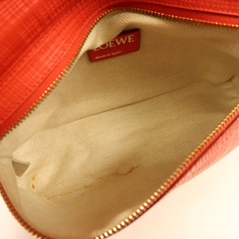 LOEWE 牛皮皮革Shoulder Bag金扣肩背袋-4