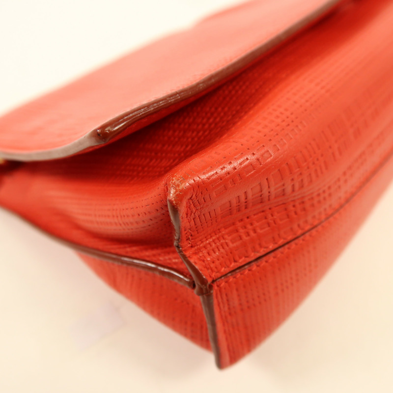 LOEWE 牛皮皮革Shoulder Bag金扣肩背袋-10