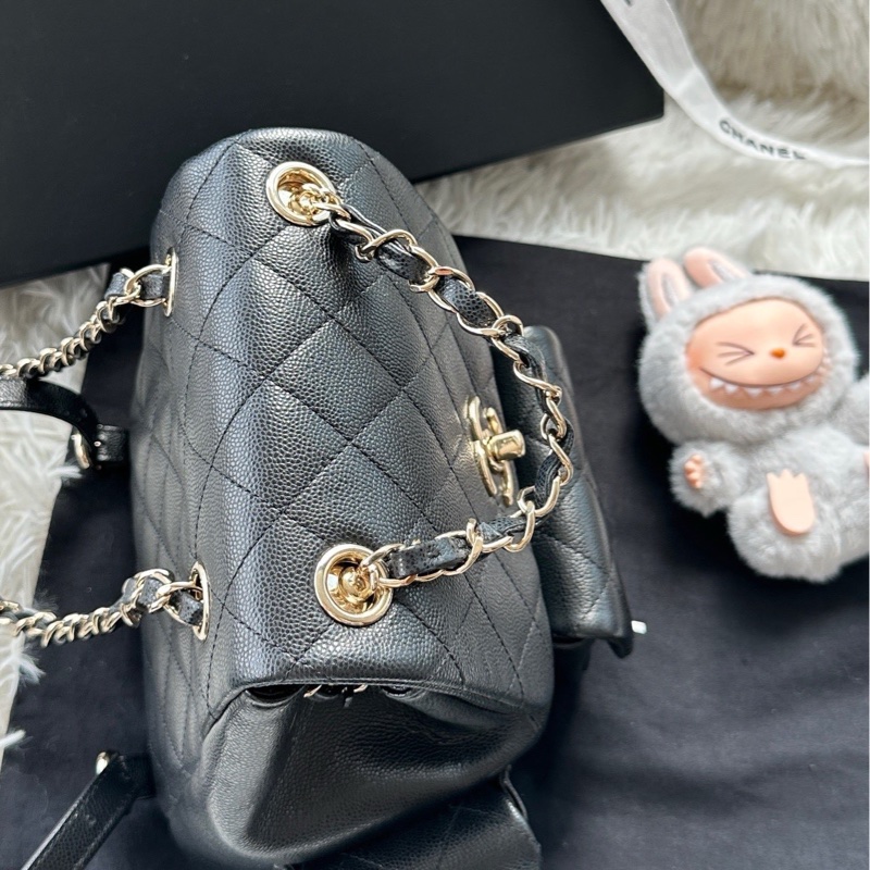 全新香奈兒 Chanel 25S 炸藥包 坦克背包 書包 雙肩包  黑金 黑色 金扣 大號 荔枝牛皮-3