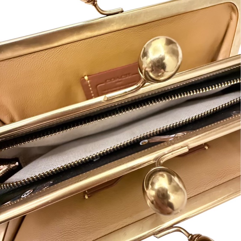 COACH 口金斜背包-4