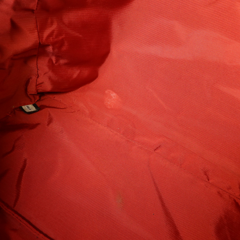 CHANEL 尼龍Travel Line銀扣肩背袋-13