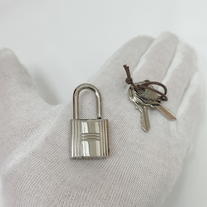 莉亞精品♡ Hermes p18 紅銀 y刻 二手美包-14