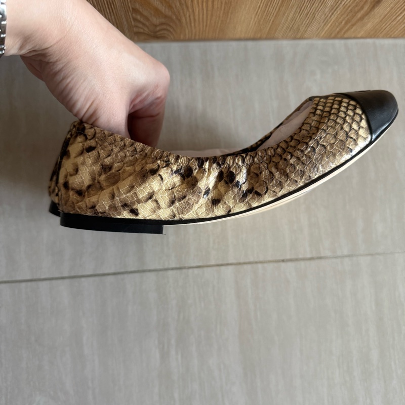 Tory Burch蛇皮紋平底鞋-4