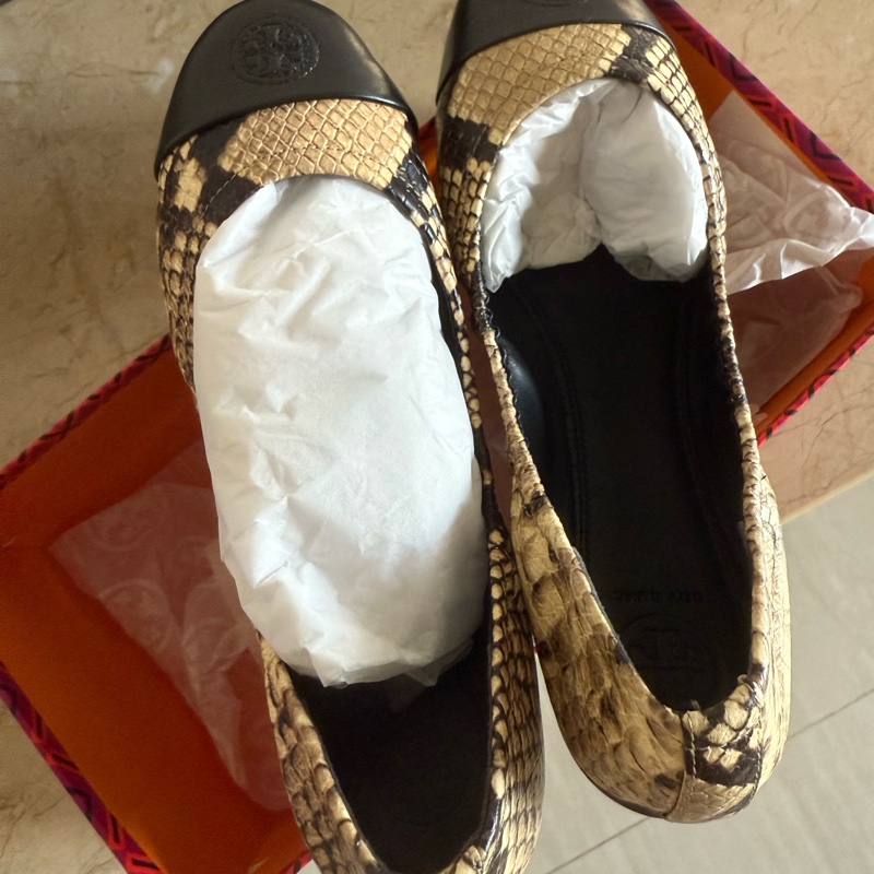 Tory Burch蛇皮紋平底鞋-5