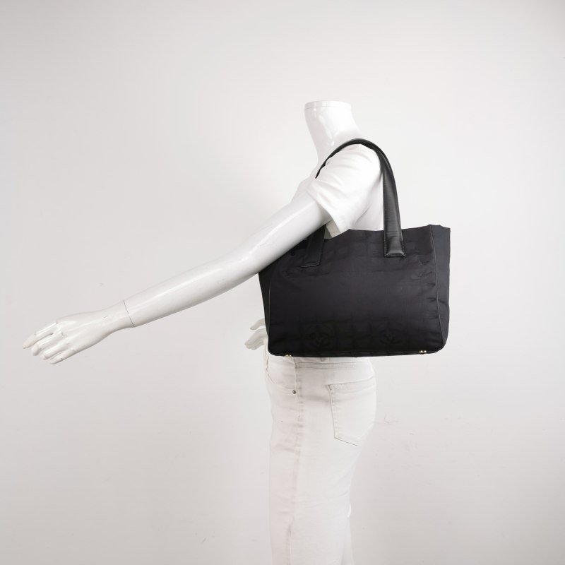 Chanel Travel Line 牛皮 尼龍布 冰格紋 中古 單肩包-1