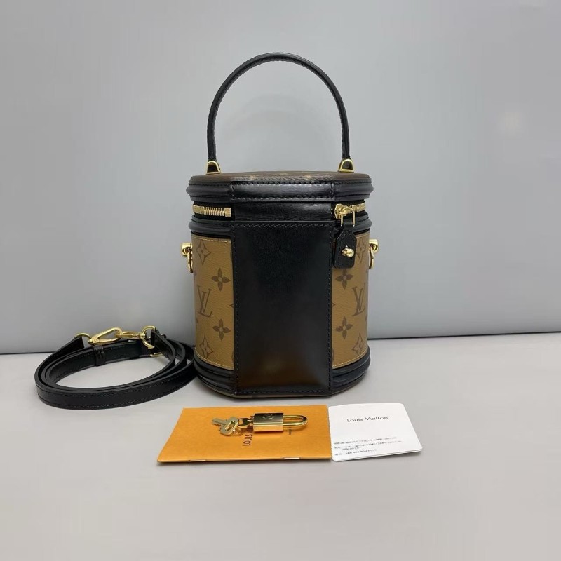 LV路易威登 Cannes拼色老花飯桶包 發財桶 手提包 肩背包-1