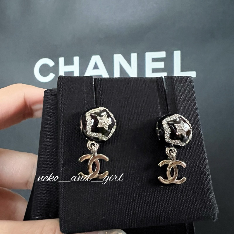 台灣現貨❤️ Chanel五角星logo耳環-2