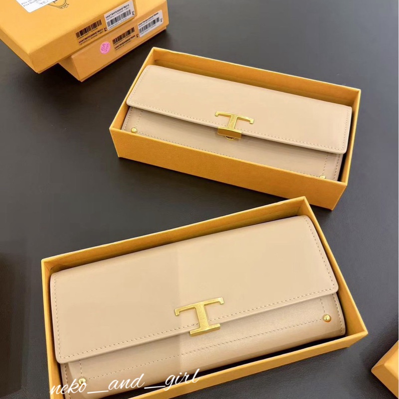 台灣現貨❤️ Tod’s 皮革款掀蓋長夾-0