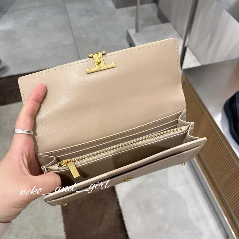 台灣現貨❤️ Tod’s 皮革款掀蓋長夾-2