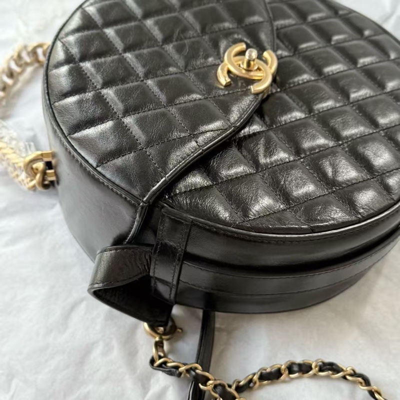99新限量款🈶️購證❤️ 香奈兒 #黑金 #牛皮 #圓餅包-6
