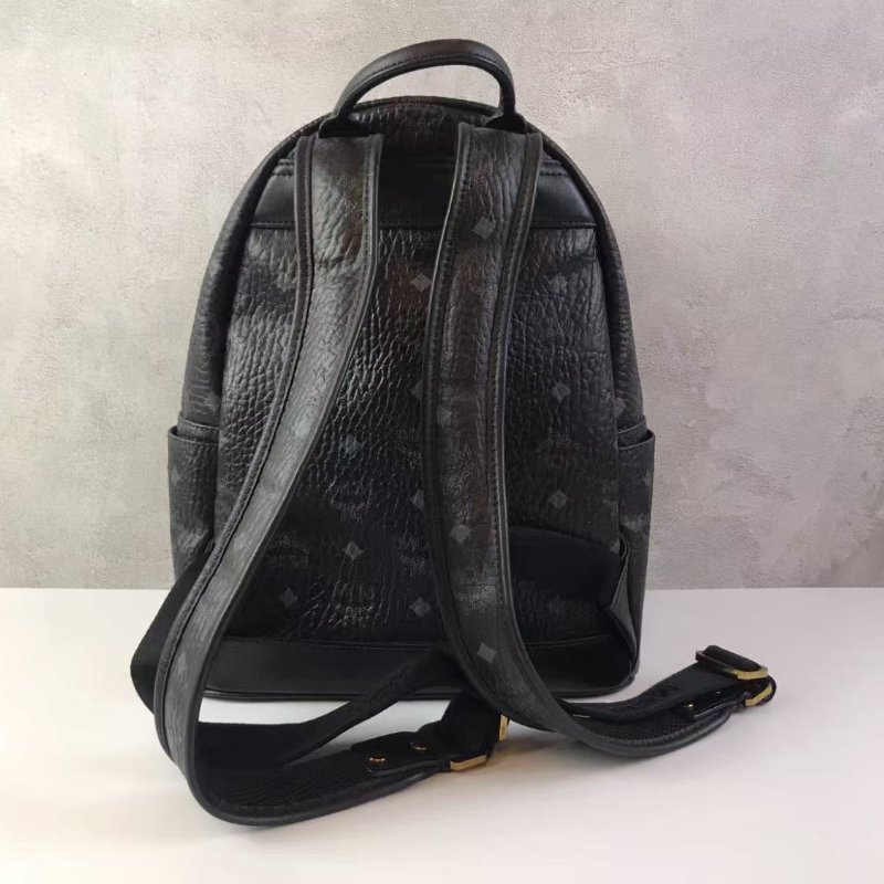 MCM 黑色小號後背包 26*3*33 99新-9