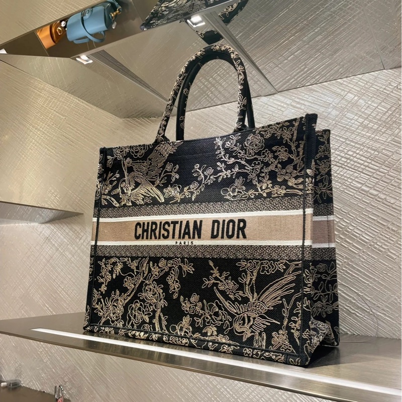 🈶️購證❤️芯片款❤️ Dior #限量款 #金絲線系列 #托特包 #booktote-0