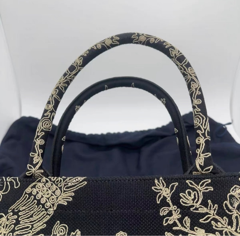 🈶️購證❤️芯片款❤️ Dior #限量款 #金絲線系列 #托特包 #booktote-7
