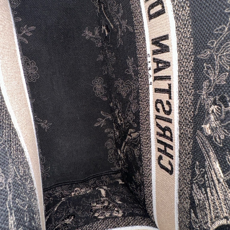 🈶️購證❤️芯片款❤️ Dior #限量款 #金絲線系列 #托特包 #booktote-33