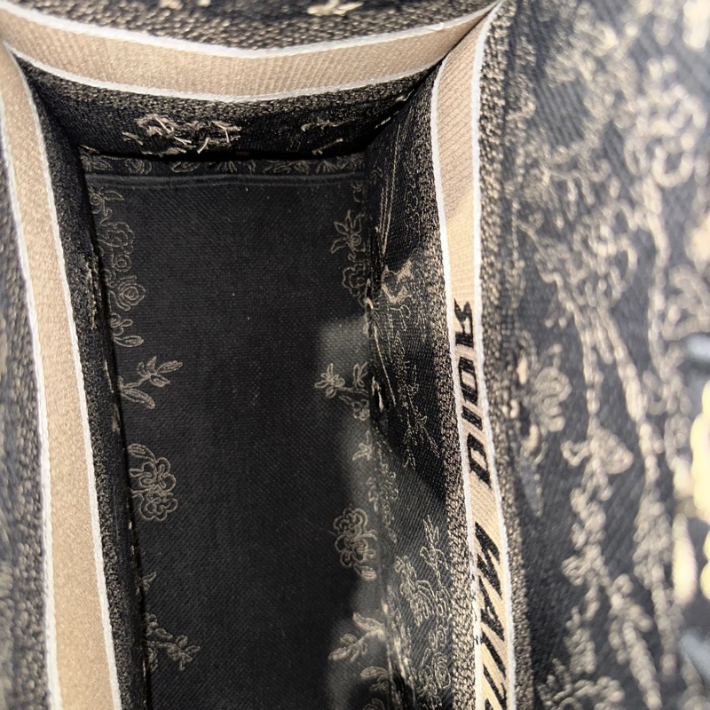 🈶️購證❤️芯片款❤️ Dior #限量款 #金絲線系列 #托特包 #booktote-36
