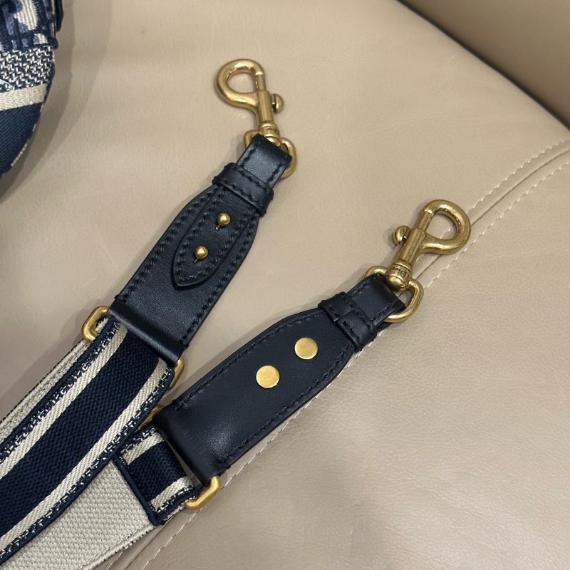 全配🈶️購證芯片款🈶️背帶❤️Dior #中號 #藍色 #刺繡 #馬鞍包-28