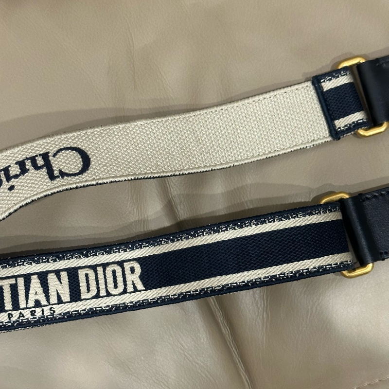 全配🈶️購證芯片款🈶️背帶❤️Dior #中號 #藍色 #刺繡 #馬鞍包-56