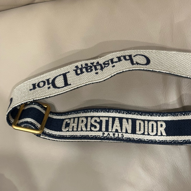 全配🈶️購證芯片款🈶️背帶❤️Dior #中號 #藍色 #刺繡 #馬鞍包-57