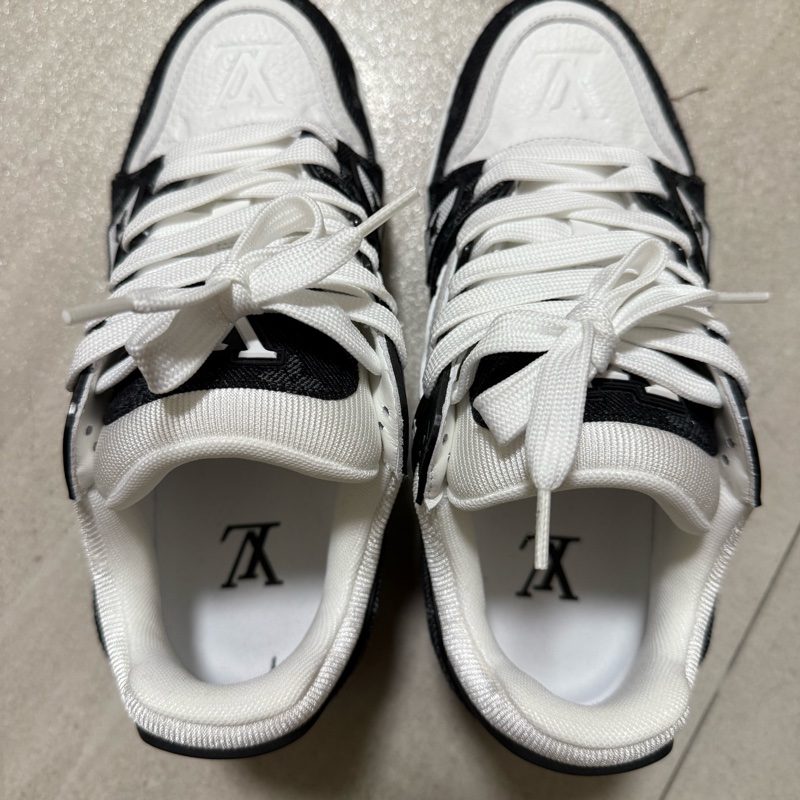 LV 黑白熊貓配色鞋 經典款-3