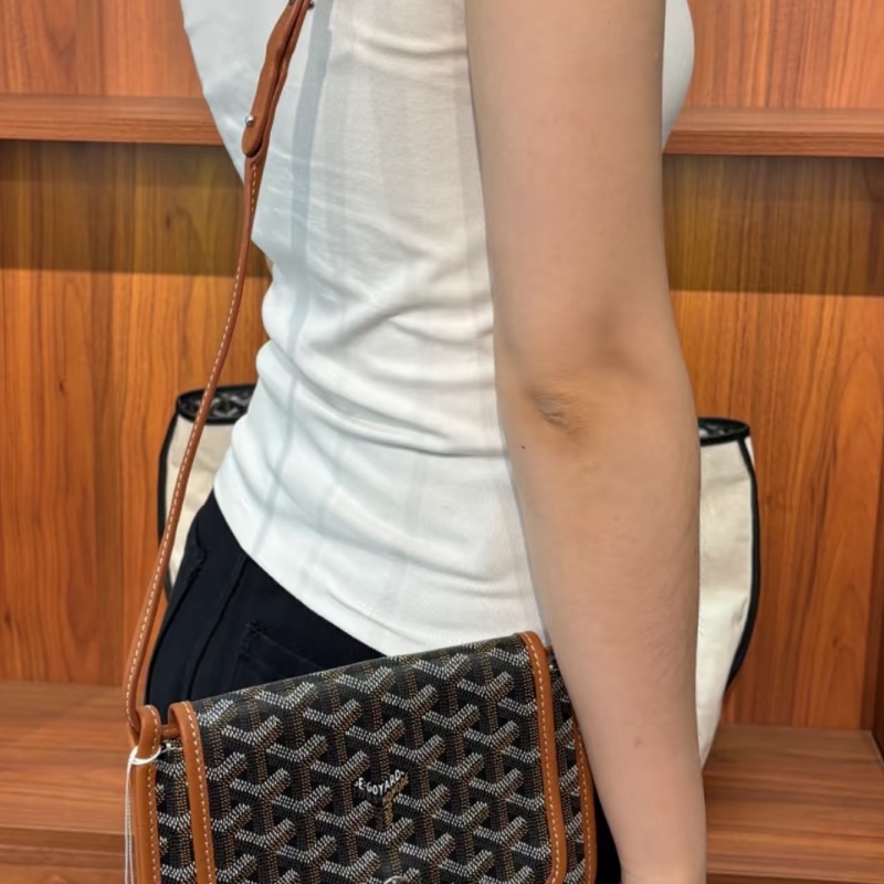 Goyard 信封包-21