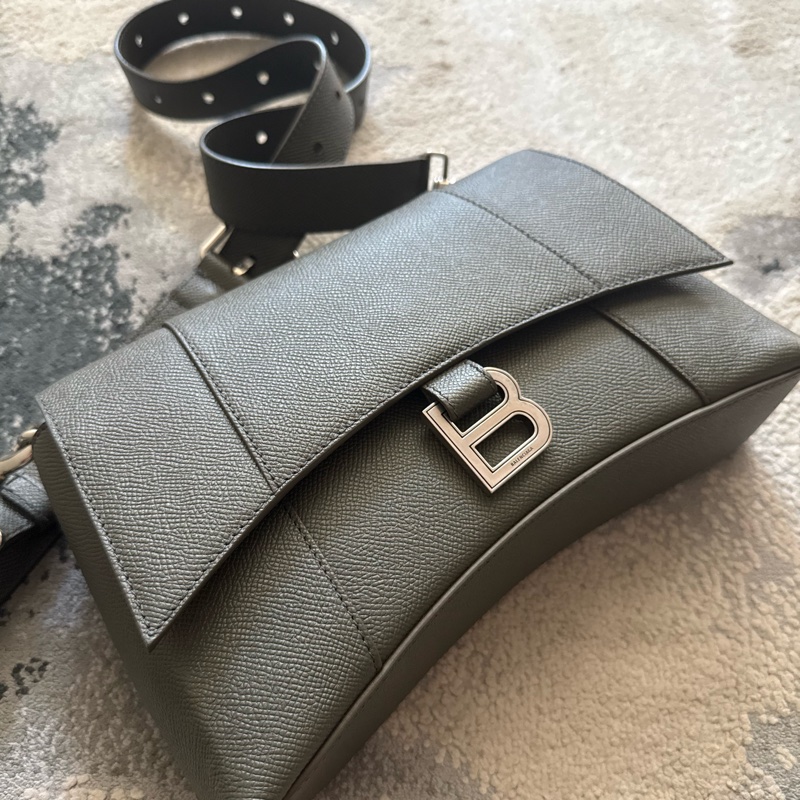 BALENCIAGA downtown XS 軍綠色-0