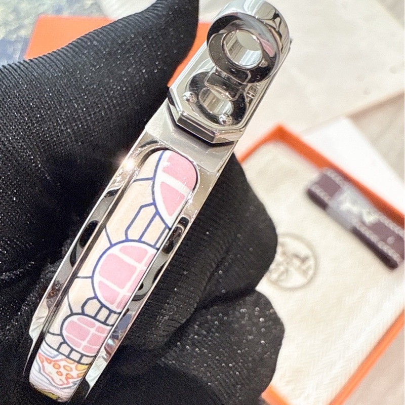 HERMES 粉色銀色琺瑯手環 PM-4
