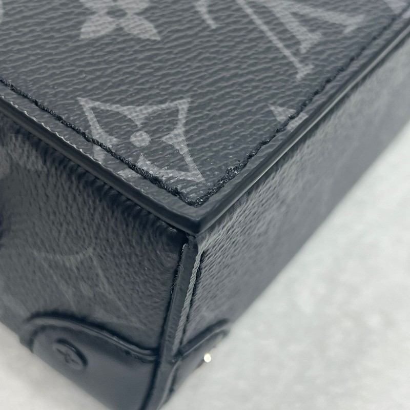 LV 黑老花 單肩包-10