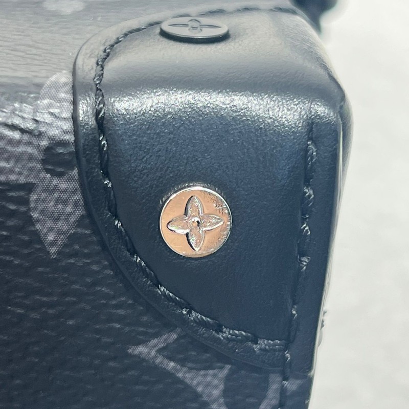 LV 黑老花 單肩包-13