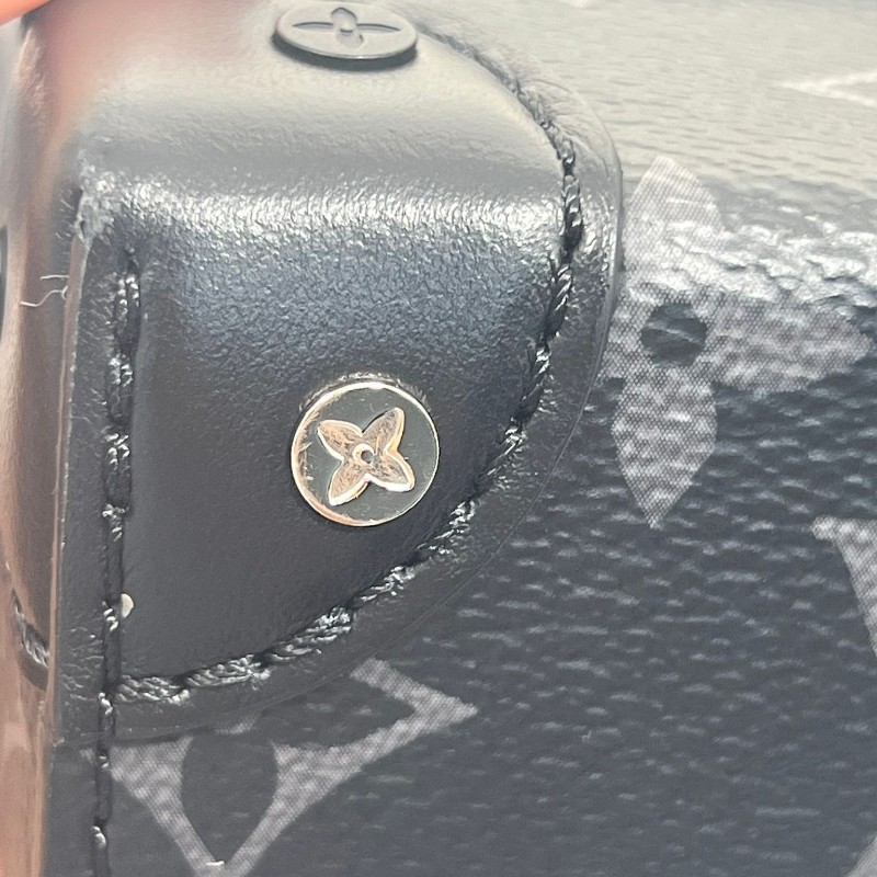 LV 黑老花 單肩包-14