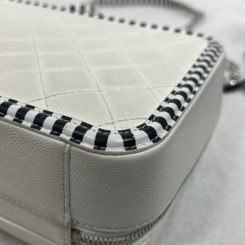 Chanel Vanity case-4