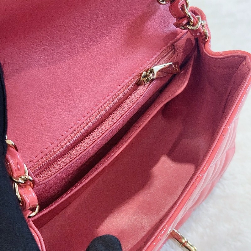 Chanel香奈兒 粉色漆皮方胖子 肩背包 斜背包25開-7