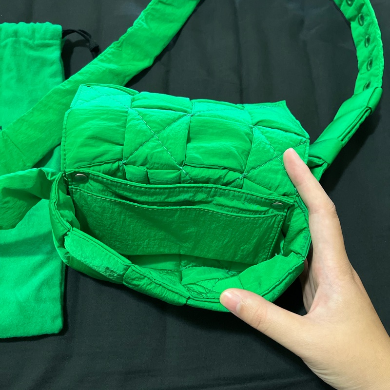 Bottega Veneta八格尼龍綠色胸包/腰包-2