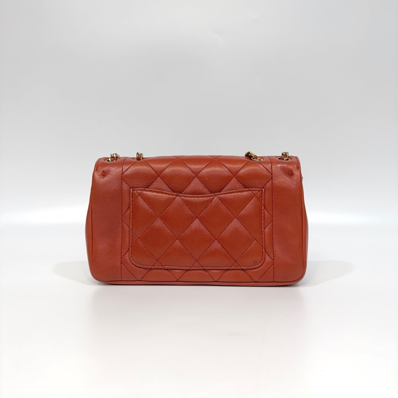 CHANEL磚紅色牛皮金釦Diana肩背包A92734-6