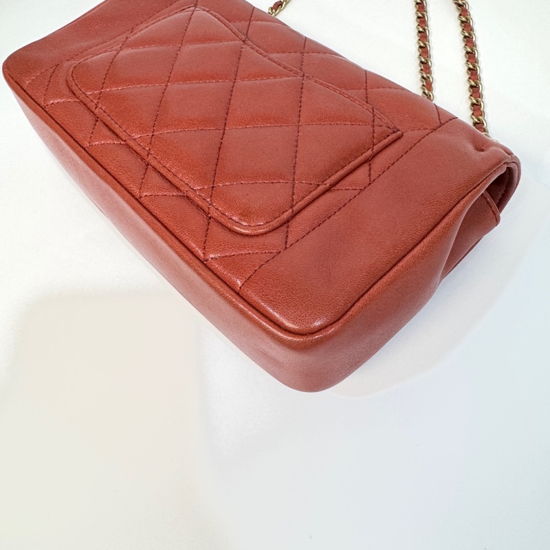 CHANEL磚紅色牛皮金釦Diana肩背包A92734-13