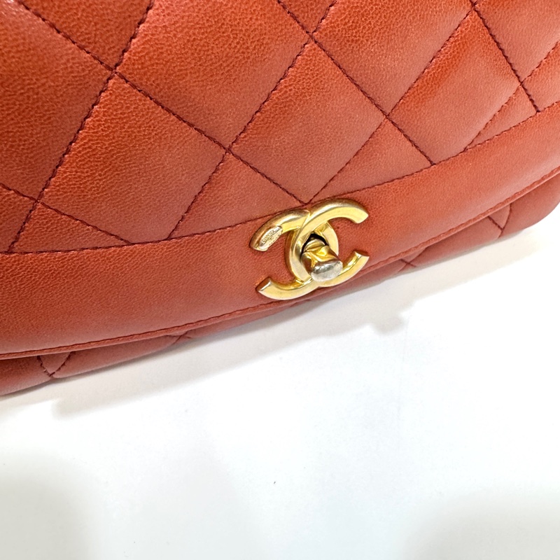 CHANEL磚紅色牛皮金釦Diana肩背包A92734-19