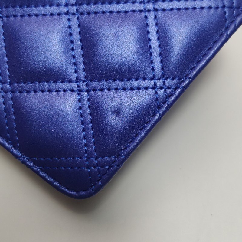 Chanel 牛皮 純色 絎縫 雙C 標識 單肩包-18